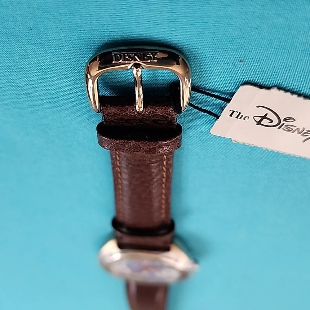 BNIB Rare Vintage Disney Backward Running Goofy Watch
